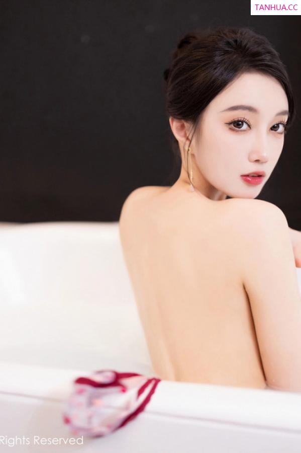 玥儿玥  [XiuRen]高清写真图 2024.04.30 No.8480 玥儿玥 旗袍美腿第60张图片